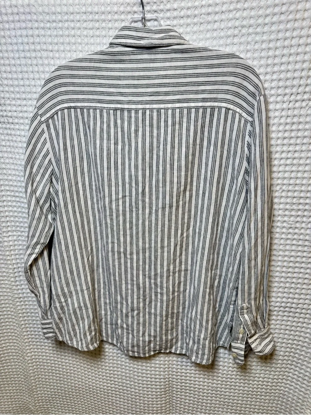 Women’s Linen Blend Blouse Lot-Size Small 4. Striped and Ikat, 2 Pack